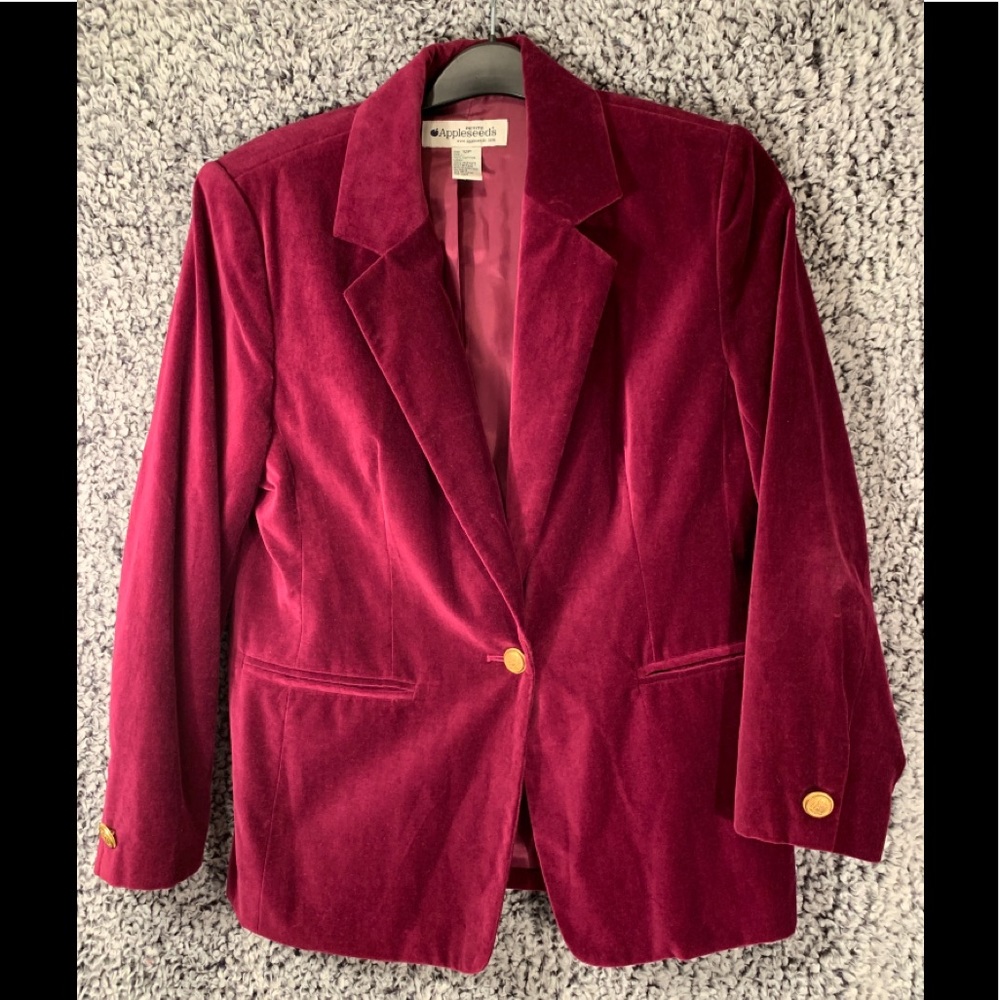 Appleseed velveteen jacket